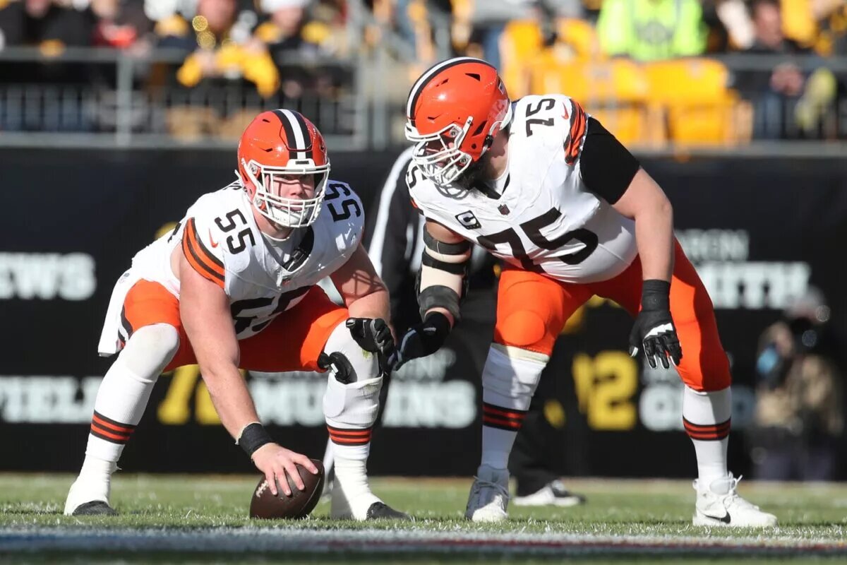 Cleveland Browns offensive line solidified through 2026 NFL Free agency, guard Joel Bitonio