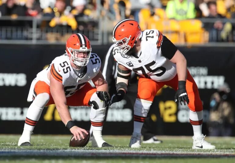 Cleveland Browns offensive line solidified through 2026 NFL Free agency, guard Joel Bitonio