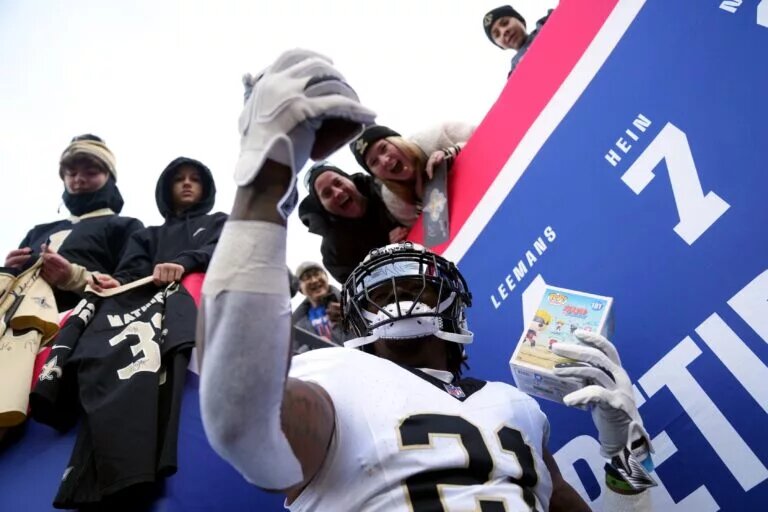 jamaal williams drawing interest