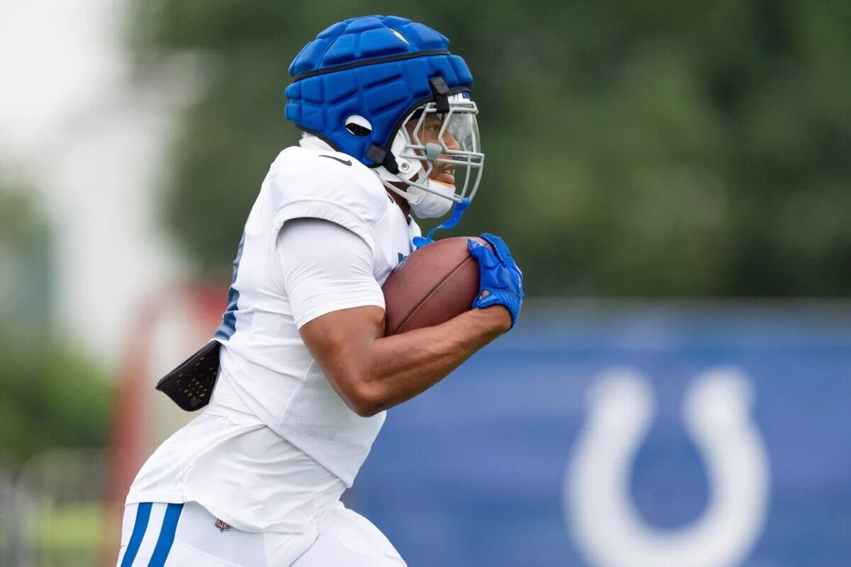colts trade jonathan taylor