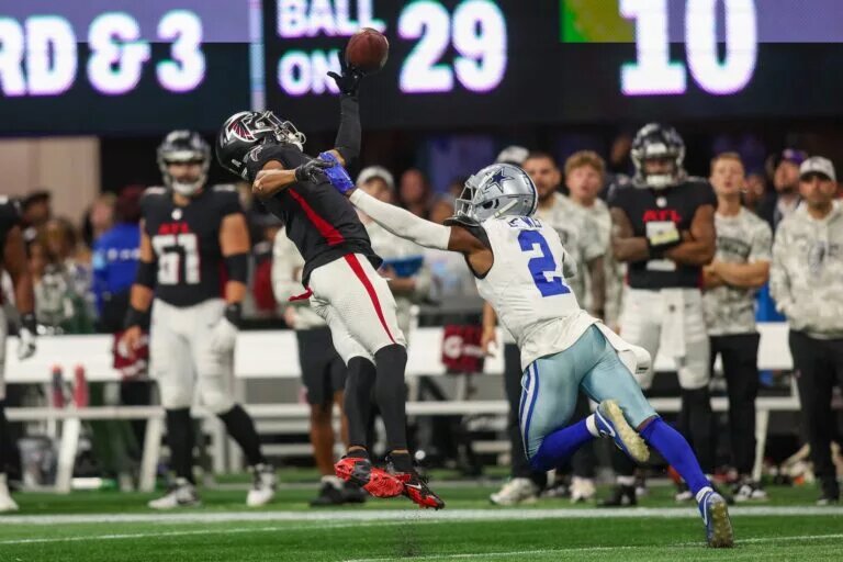 darnell mooney trade