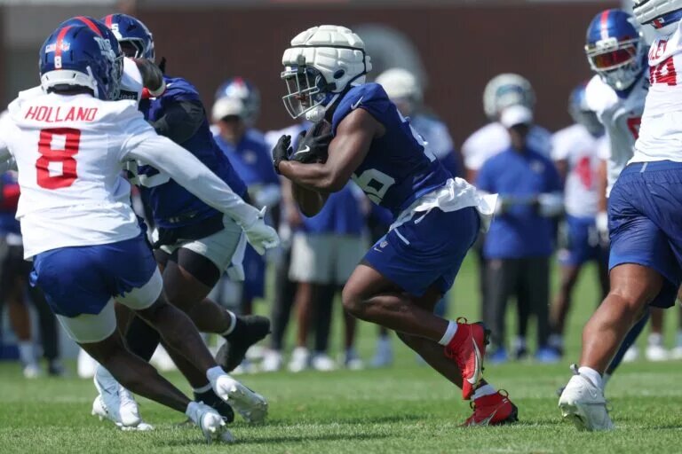 devin singletary cut