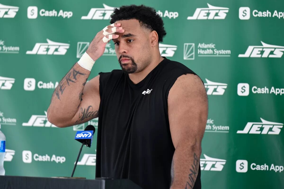 Alijah Vera-Tucker, right guard, New York Jets