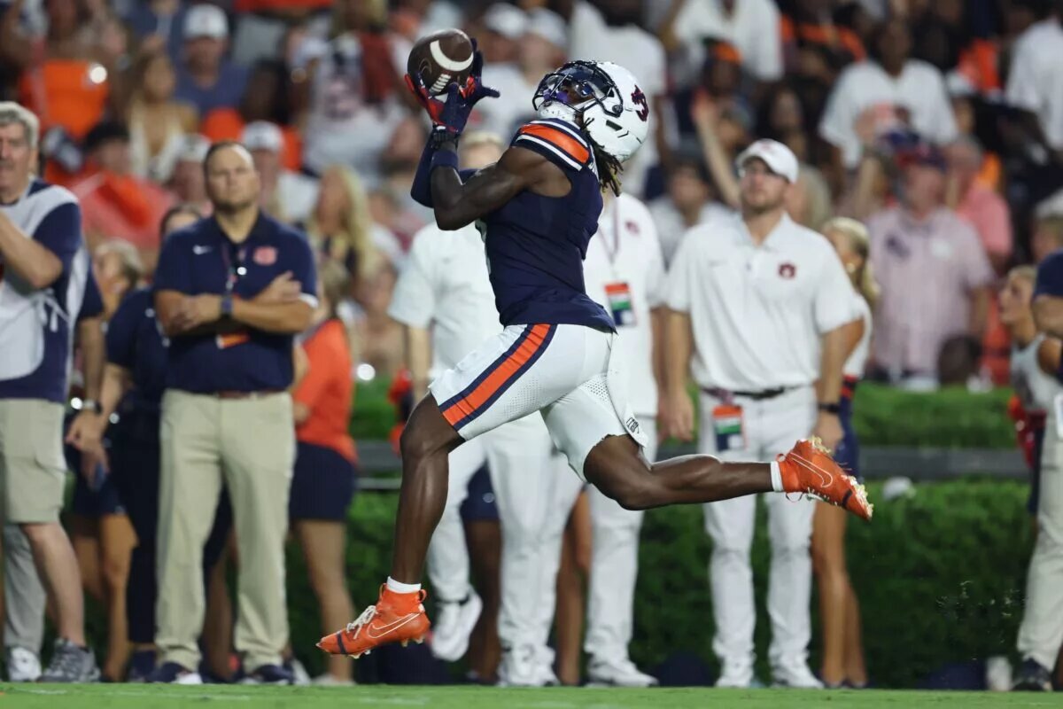 Eric Singleton Jr, wide receiver, Auburn