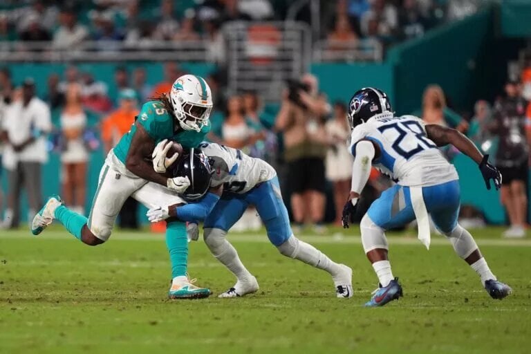 chargers ljarius sneed trade