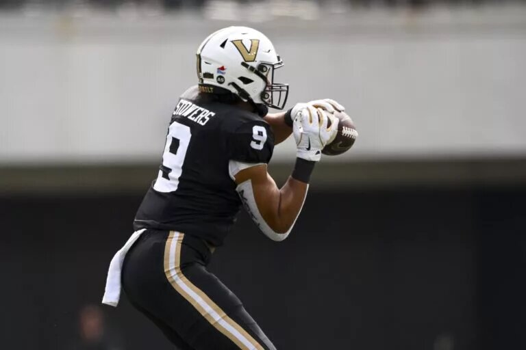 Eli Stowers draft profile