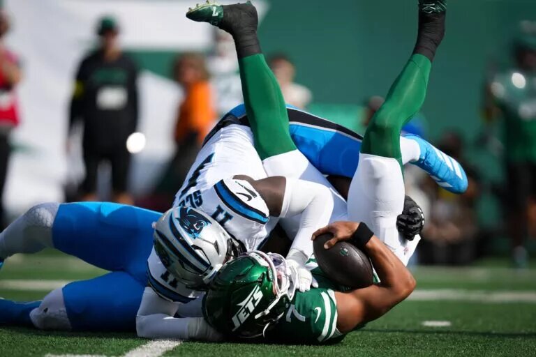 Justin Fields Woody Johnson