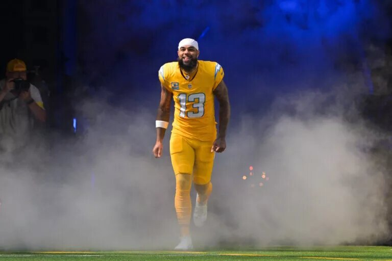 Keenan Allen Fantasy Football Buy Sell Hold Week 9
