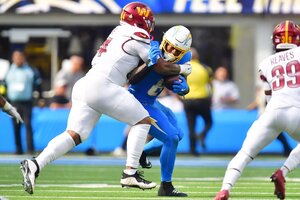 Omarion Hampton Injury