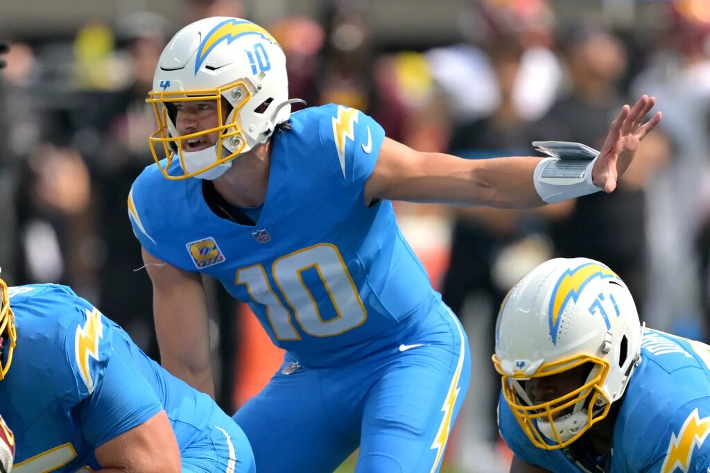 Justin Herbert Week 6 Fantasy Football