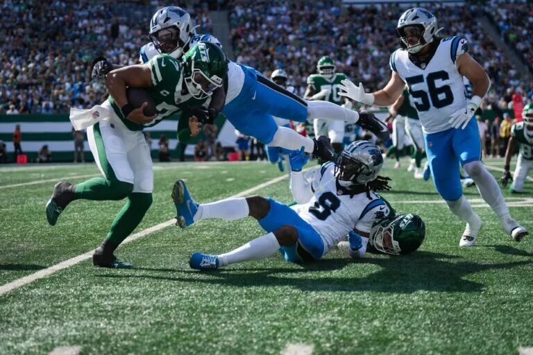 nfl justin fields trade