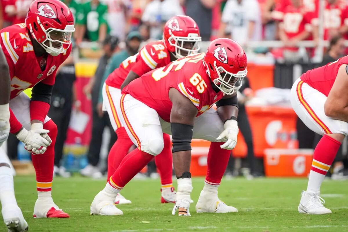 Bad Timing Chiefs Hit With O-Line Concern Ahead of Crucial Bills Clash
