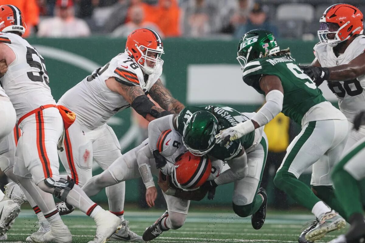 Browns Outplay the Jets Everywhere Except Special Teams and Quarterback — and Lose Anyway