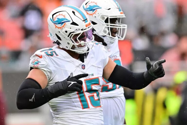 Jaelan Phillips Traded to Eagles in Blockbuster Trade