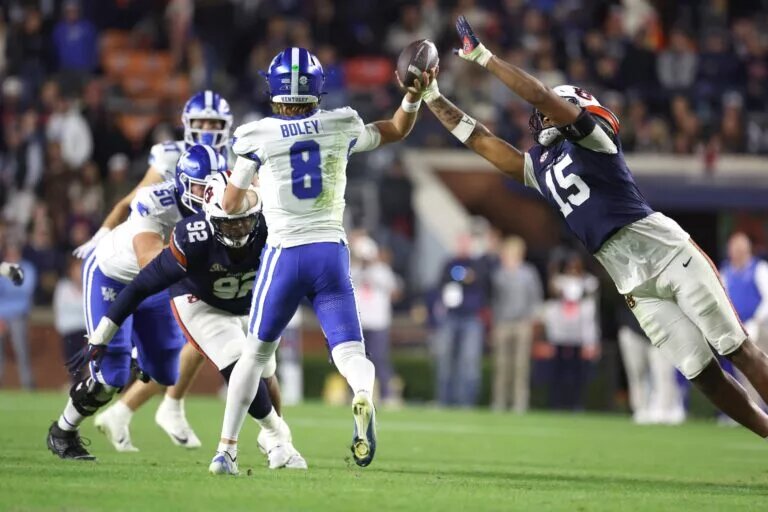 Keldric Faulk, edge rusher, Auburn, 2026 NFL Draft prospect