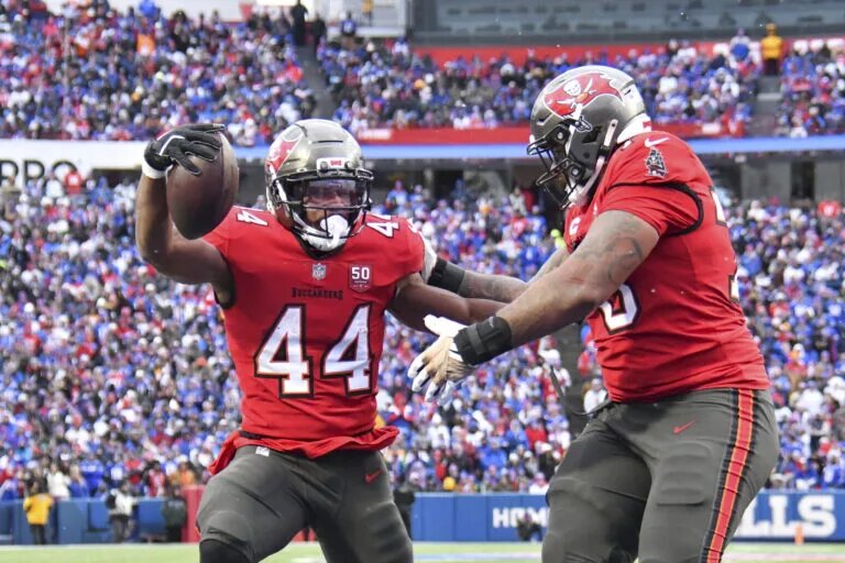 Sean Tucker Week 12 Fantasy Football Waiver Wire
