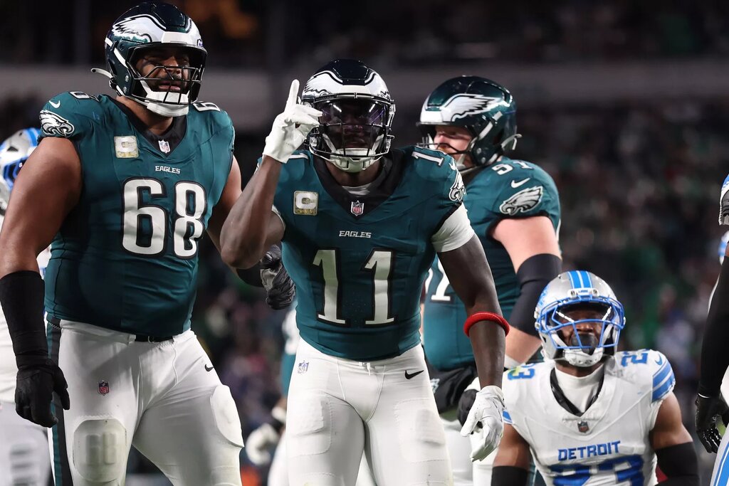 A.J. Brown Week 13 Start and Sit Fantasy Football