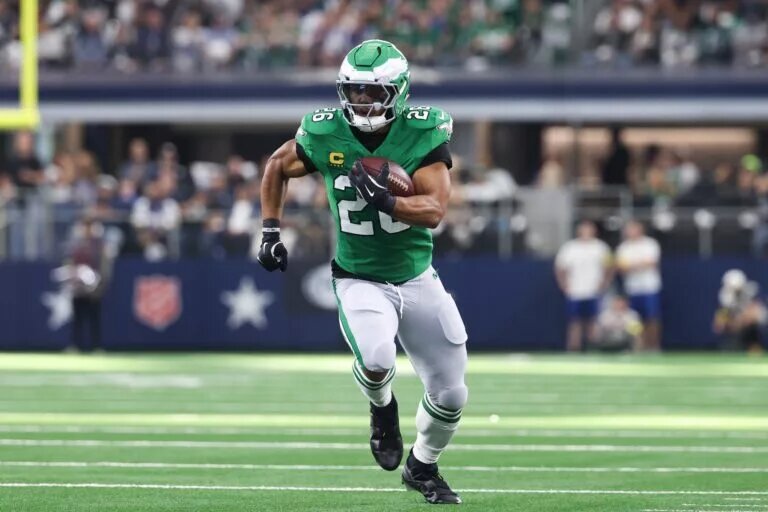 Saquon Barkley Week 13 Buy Sell Hold