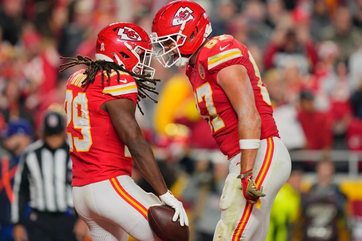 free agent travis kelce