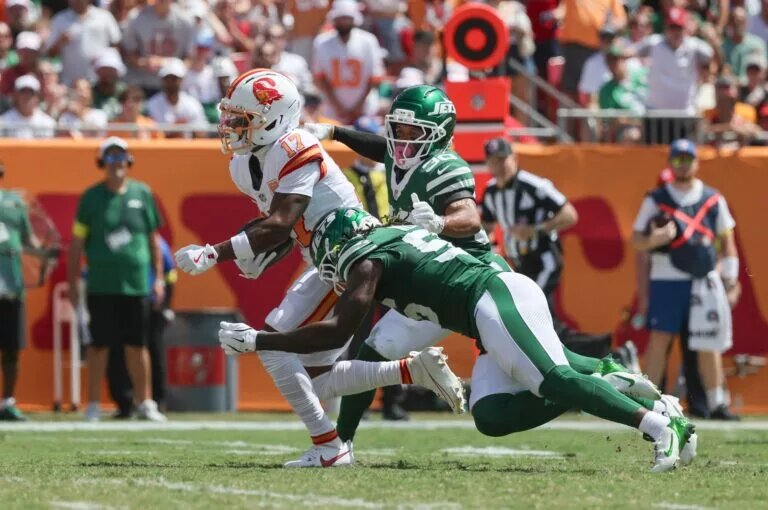 jets bench quincy williams