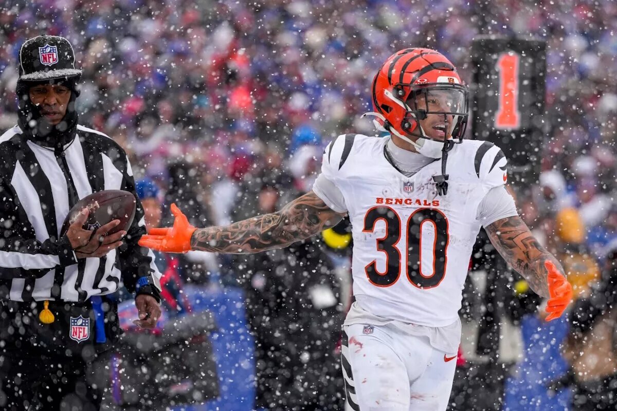 Chase Brown Week 15 Start and Sit