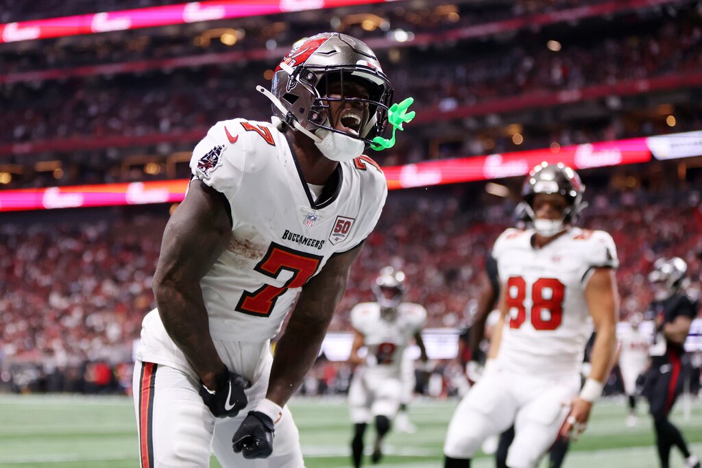 Bucky Irving Week 14 Start Sit