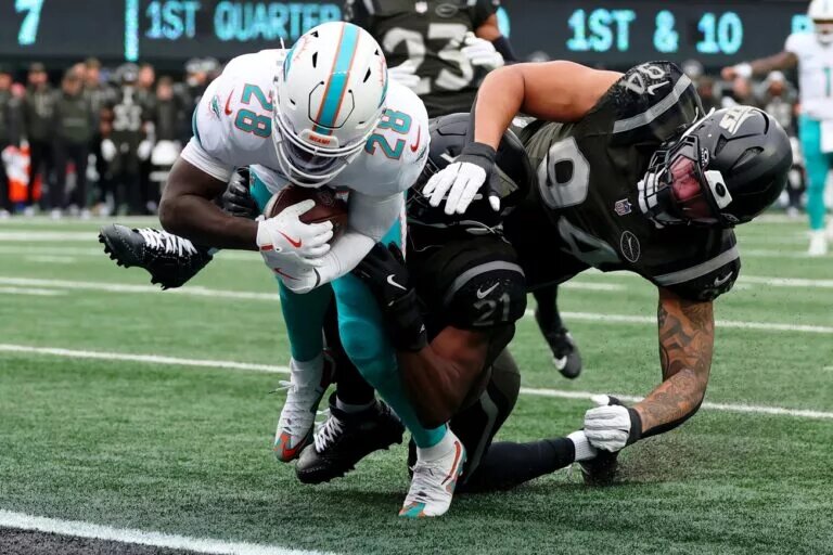 3 NFL Stars Who Could Be Moved