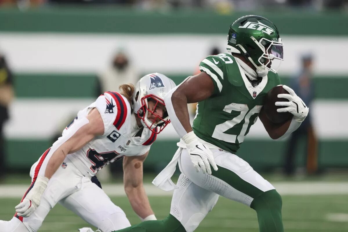 Breece Hall, New York Jets free agent running back to Washington Commanders