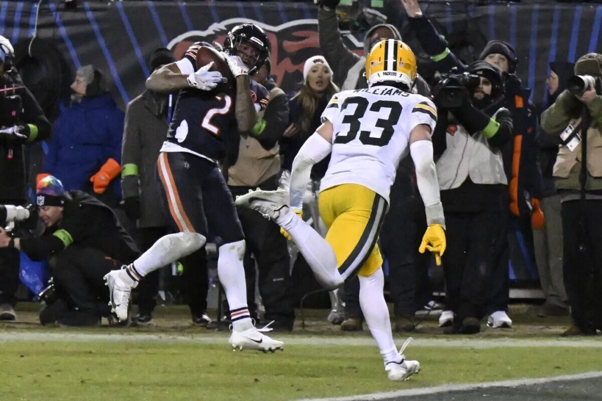 DJ Moore Injury