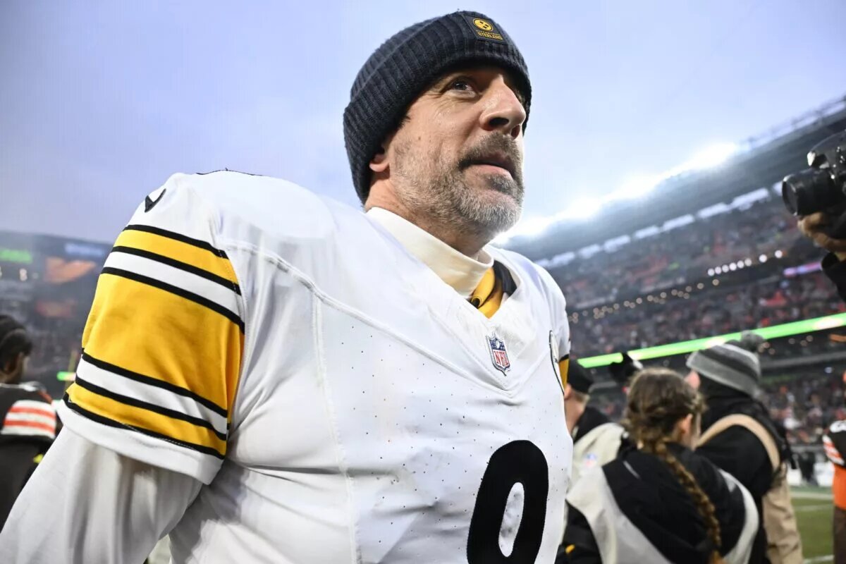 Mike LeFleur, Pat McaFee and NFL Analysts Discuss Aaron Rodgers Playing For the Cardinals