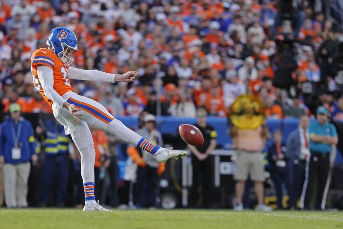 Jeremy Crawshaw, punter, Denver Broncos