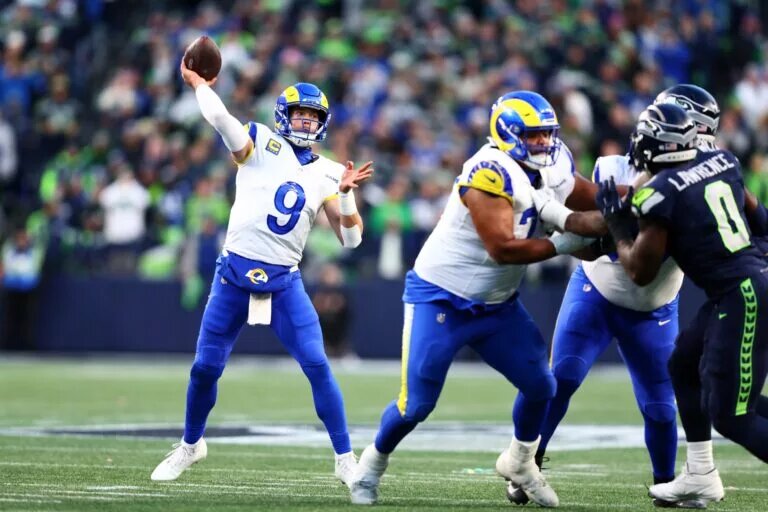 Armed and Dangerous The Rams Old Gunslinger Is Still at the Top Matthew Stafford
