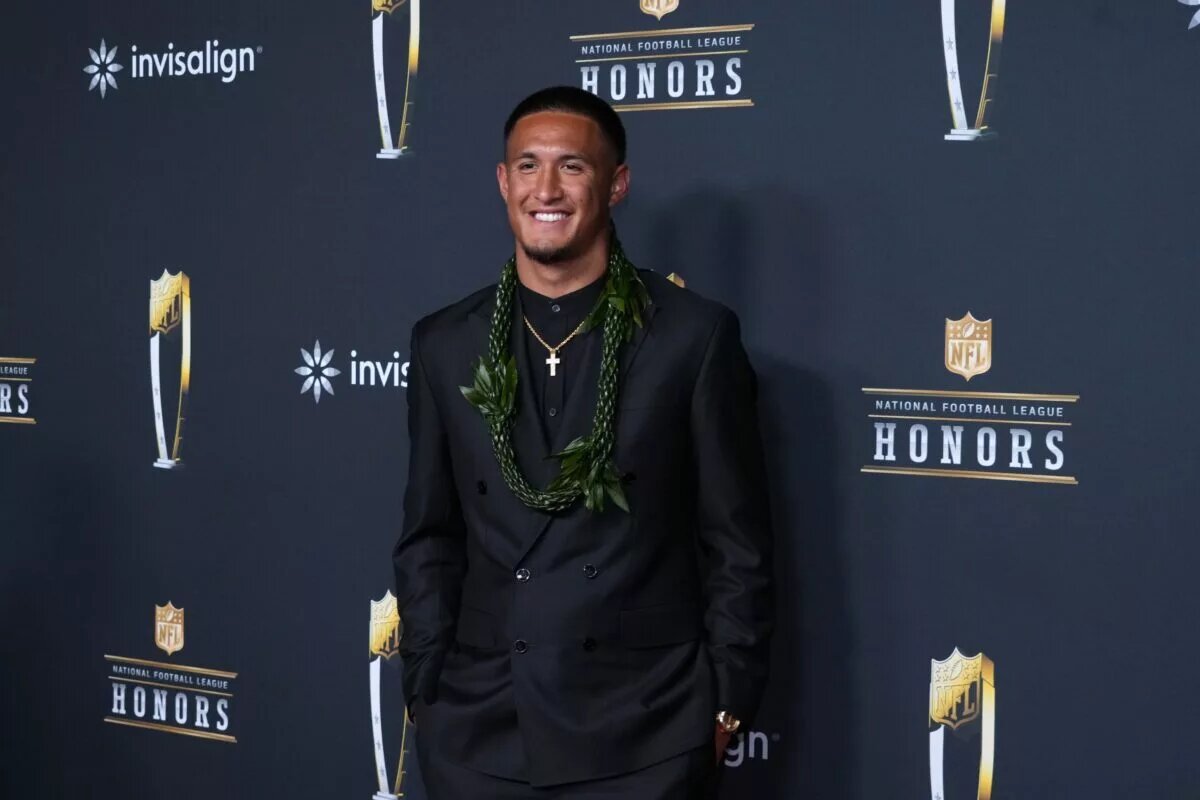 Tetairoa McMillan Was Inevitable The 2025 Offensive Rookie of the Year