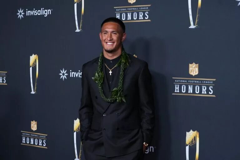 Tetairoa McMillan Was Inevitable The 2025 Offensive Rookie of the Year