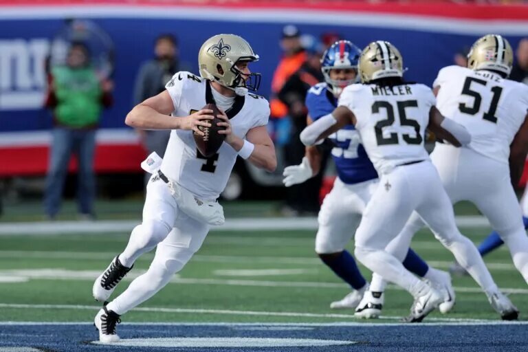 Derek Carr, quarterback, retired