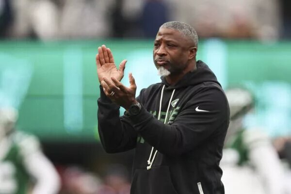 Head Coaches on the Hot Seat Entering 2026