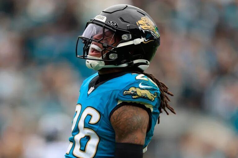 Jaguars Antonio Johnson could be caught up in Jacksonville safety dilemma
