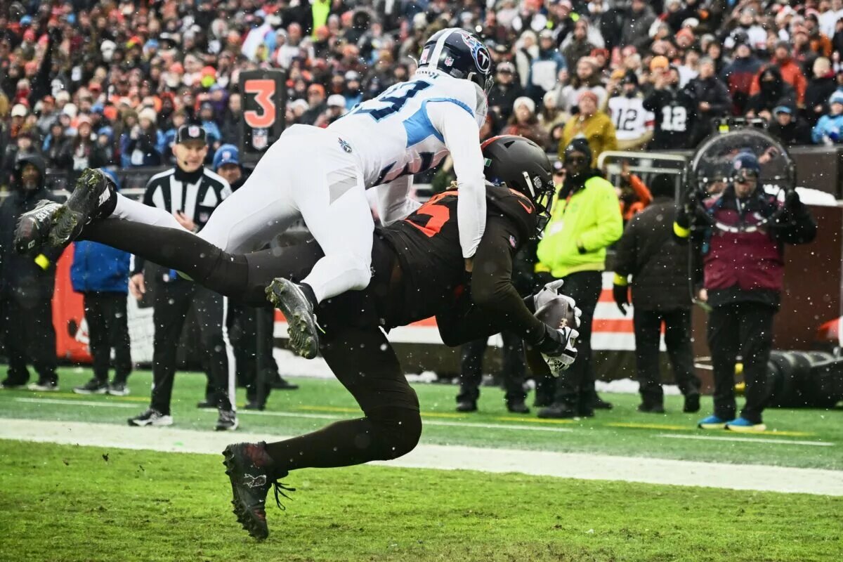 david njoku free agency