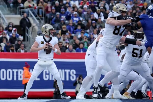 “Would I Do It? Absolutely” – Former NFL Four-Time Pro Bowler Could Join These 3 Contenders