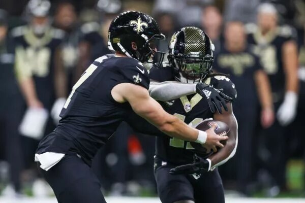 Alvin Kamara Trade Odds Skyrocket After Josh Jacobs Arrest