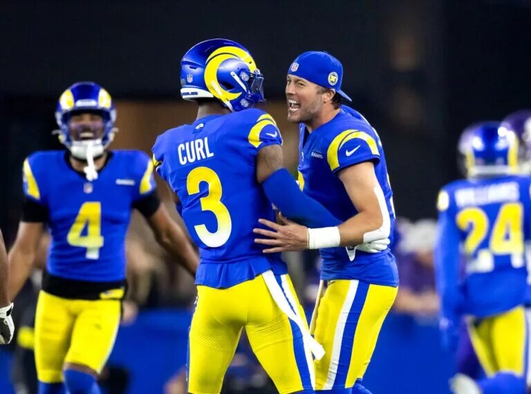 Kamren Curl Contract