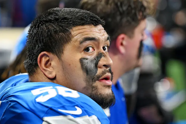 Detroit Lions Must Move Penei Sewell To Left Tackle