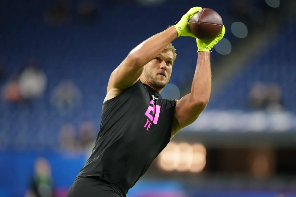 Broncos Linked To Stanford TE Sam Roush In Recent Mock Draft