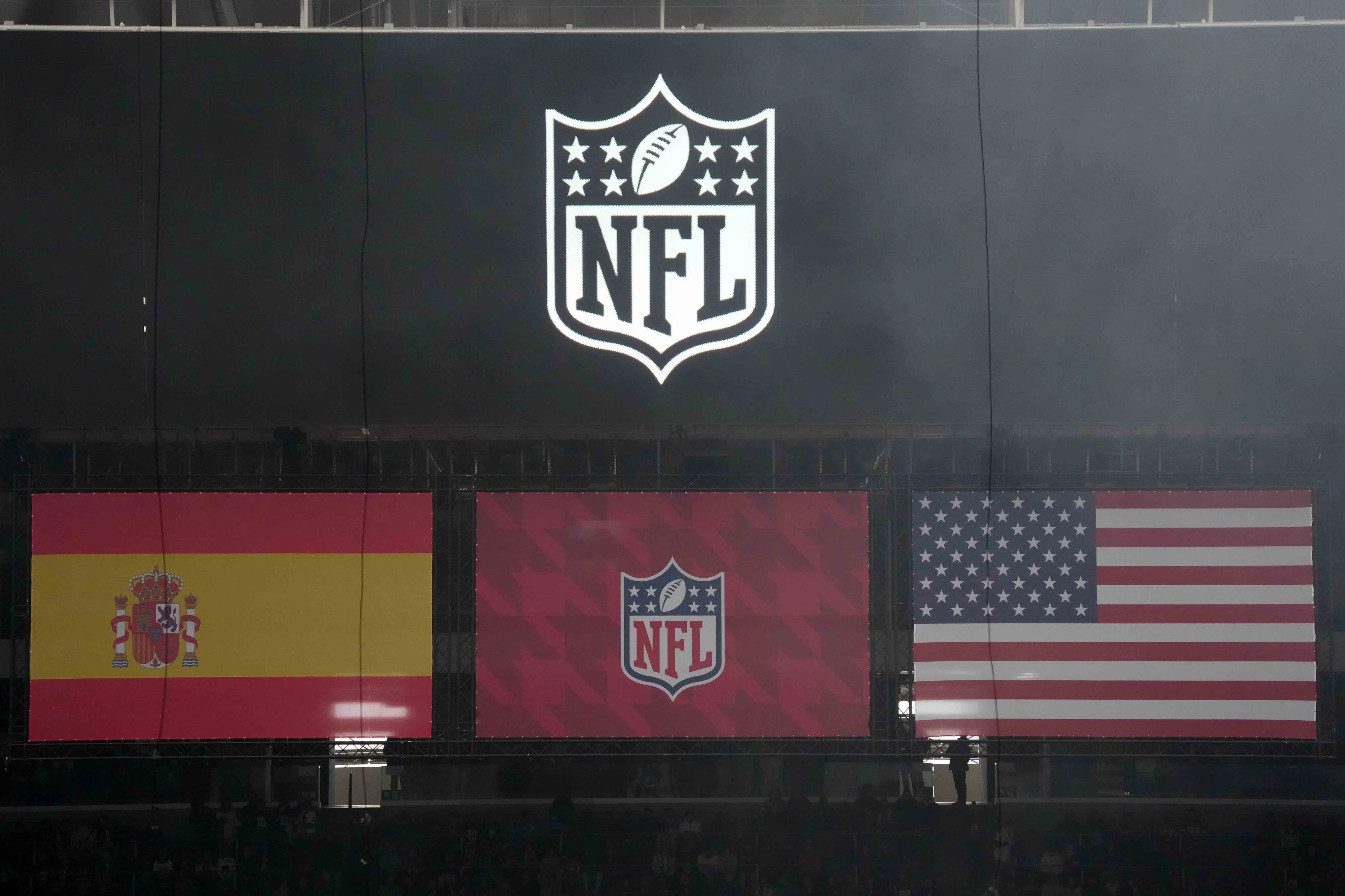 Bengals, Falcons To Face Off In Madrid