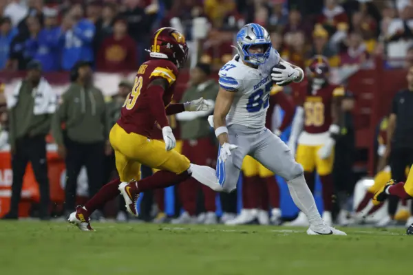 Detroit Lions 2026 Tight End Room, Elite But Shaky