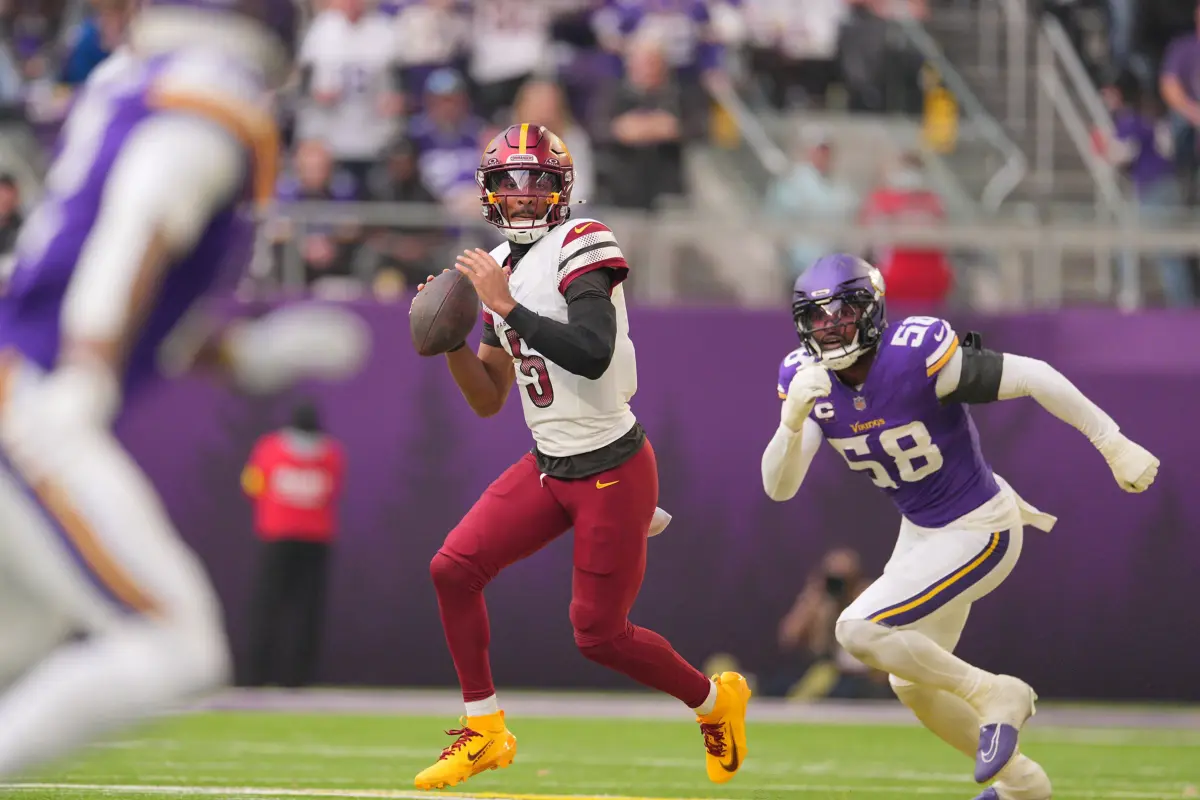 Commanders QB