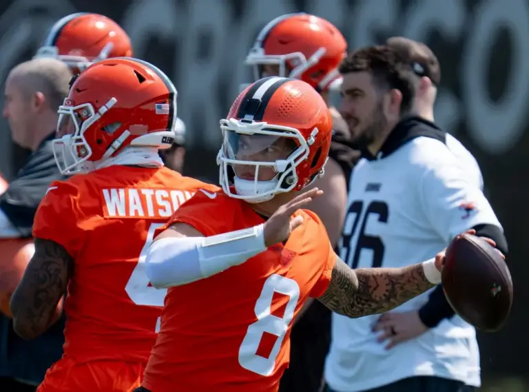 Dillon Gabriel, quarterback Cleveland Browns, Dillon Gabriel trade