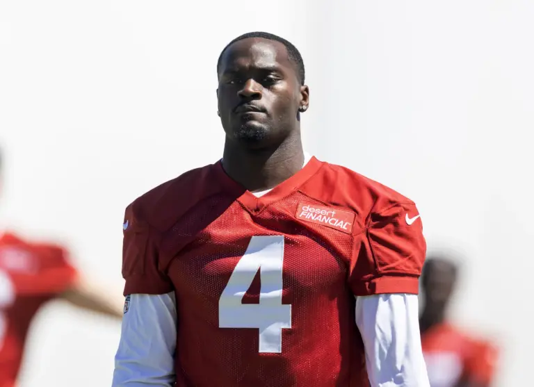 Jeremiyah Love frontrunner for NFL Rookie of the Year on Offense