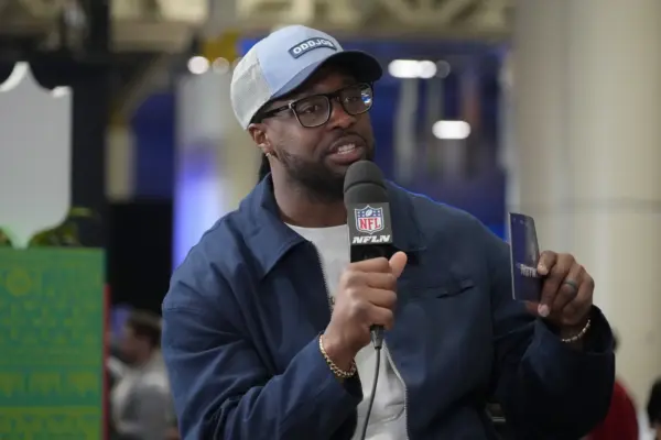 Former Pro Bowler Gerald McCoy Has Strong Takes on Caleb Williams and Baker Mayfield