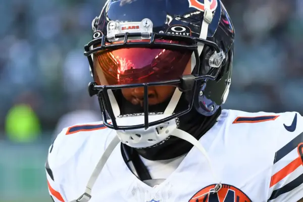 Jaylon Johnson Needs to Return to All-Pro Form